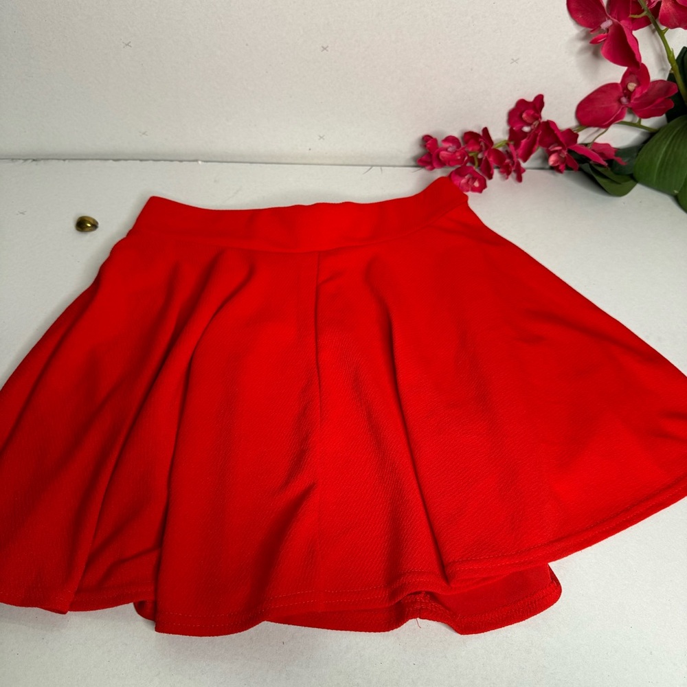 ❤️ Urvan Coco Skirt ❤️